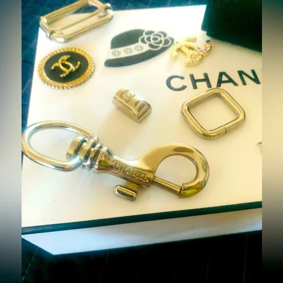 🌟ISO🌟CHANEL🌟HARDWARE - Picture 2 of 4